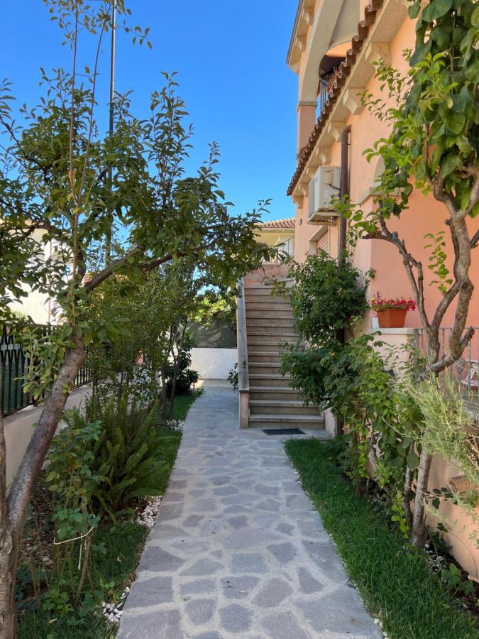 La Terrazza Apartment Olbia Bagian luar foto